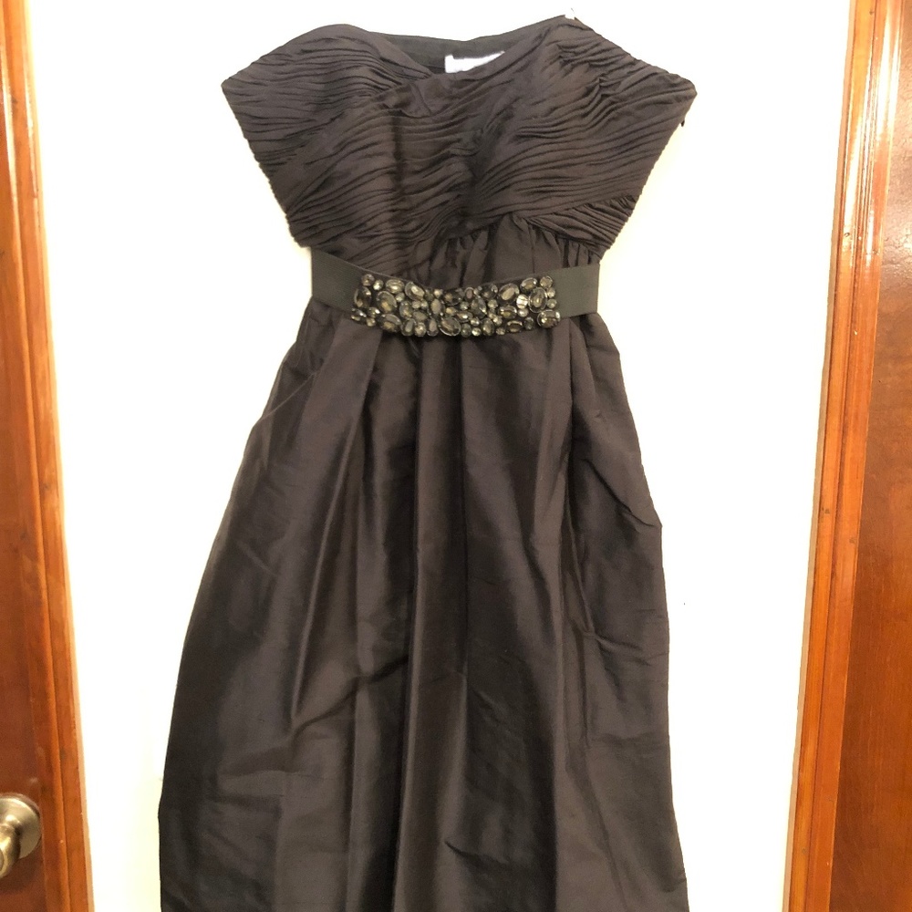 Vera Wang - Black Cocktail Dress